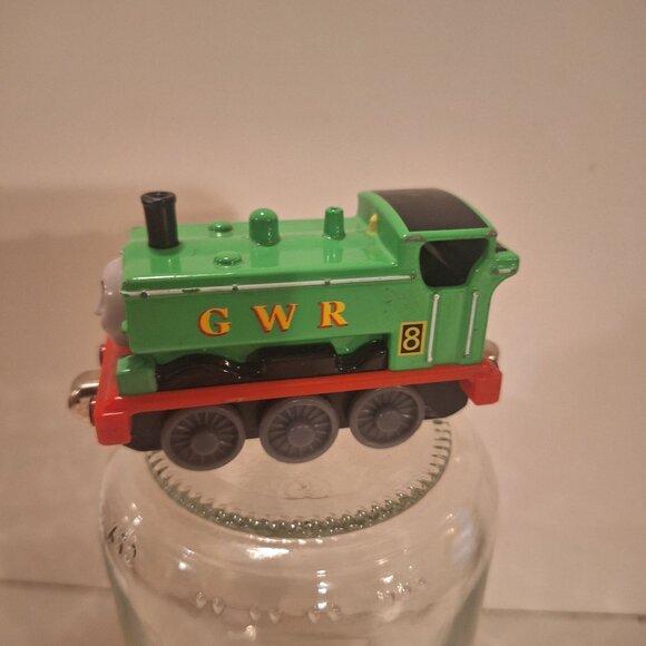 2002 Thomas & Friends Duck GWR #8 Green Train Engine Die-Cast Metal Vtg - Picture 4 of 7